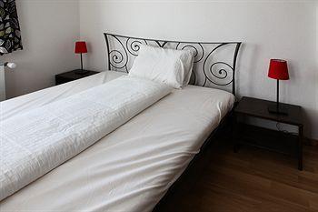 Swiss Star Guesthouse District 4 - Contactless Self Check-In Zurych Zewnętrze zdjęcie